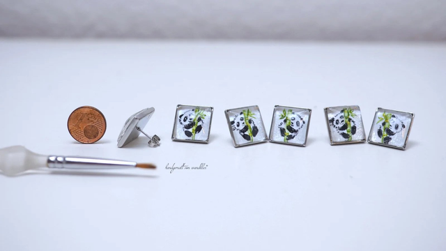 quadratische Ohrstecker mit 15mm winzigen handgemalte Pandamotiven