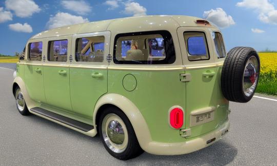 Song San Ripoff of VW Type 2 transporter.
