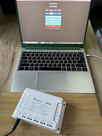 Webinterface tasmoty włączający przekaźnik nr 2
