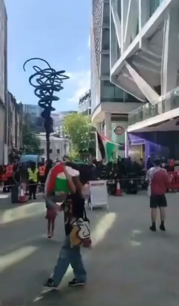 Protesters disrupt Gal Gadot movie from filming in London on Saturday