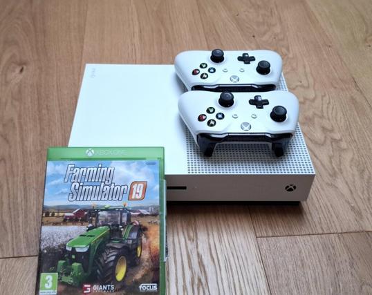 Xbox One S 500 GB zum Verkauf auf Facebook 140 € mit FS 19