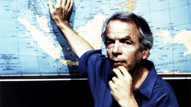 SWIMMING TO CAMBODIA, Spalding Gray, American Conservatory Theater, San Francisco, 2001-02 (photo by Paula Court)