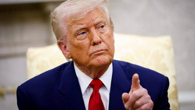 WASHINGTON, DC - APRIL 07: U.S. President Donald Trump takes a question from a member of the media during a meeting with Israeli Prime Minister Benjamin Netanyahu in the Oval Office of the White House on April 7, 2025 in Washington, DC. President Trump is meeting with Netanyahu to discuss ongoing efforts to release Israeli hostages from Gaza and newly imposed U.S. tariffs. (Photo by Kevin Dietsch/Getty Images)