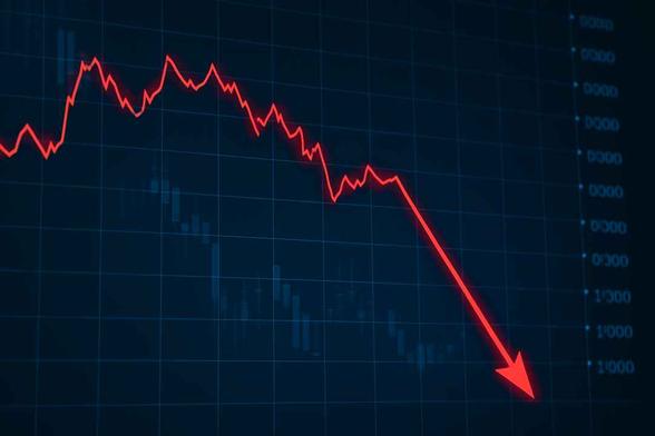 Upstart shares plunge after Q2 outlook disappoints investors