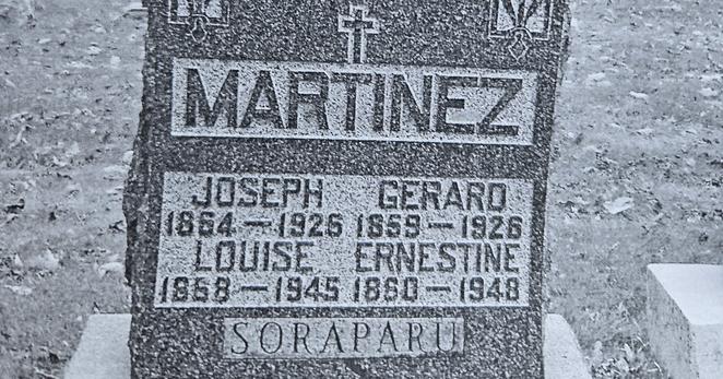 Image of a grave marker in Chicago for members of the Martinez family, including the new pope’s grandparents.