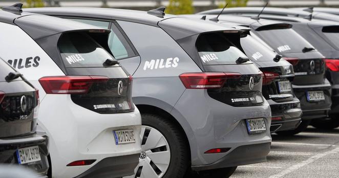 Miles wird zur Hockey EM Fahrzeuge anbieten
