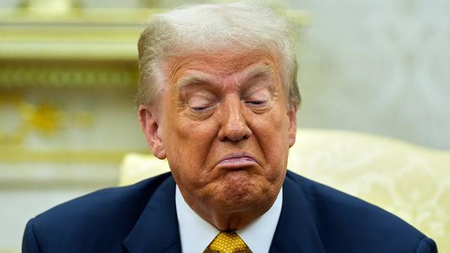 President Donald Trump meets with Philippine President Ferdinand Marcos Jr., in the Oval Office of the White House, Tuesday, July 22, 2025, in Washington. (AP Photo/Alex Brandon)