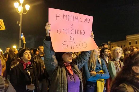 corteo-a-pisa-contro-femminicidi corteo-a-pisa-contro-femminicidi