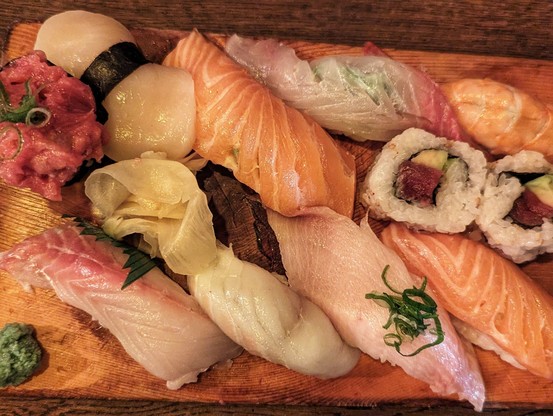 Sushi dish
