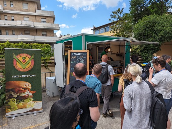 Vegan kiosk 