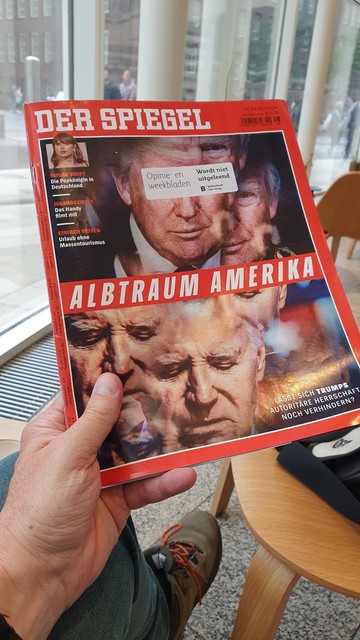 Latest issue of Der Spiegel with Biden and Trump on the cover