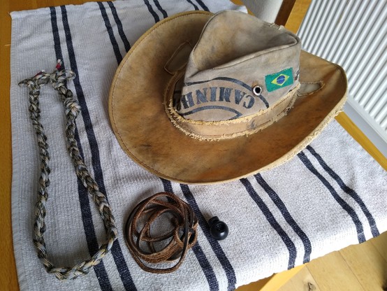 Brazilian 'tarp hat' that resembles a cowboy or outback style hat.