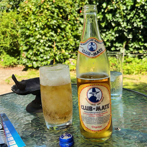 Clubmate on ice