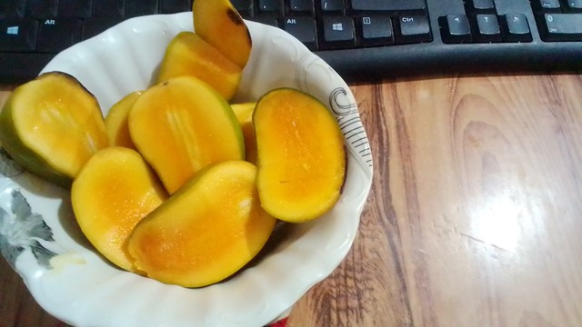 Mango Fruits Summer 2024