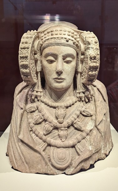 statue of the Lady of Elche. 4th century BC.