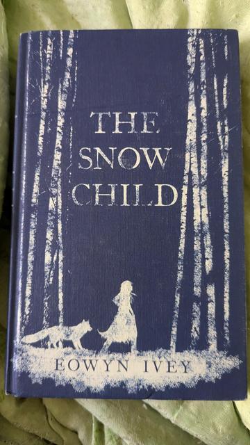 Cover of The Snow Child by Eowyn Ivey