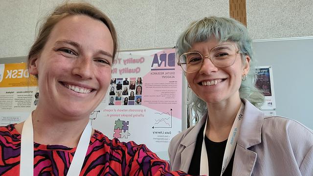 Heidi and Julia at the Poster