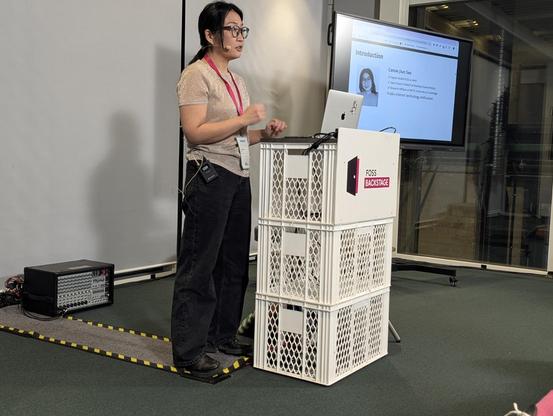 Cassie Jiun Seo presents at FOSS Backstage