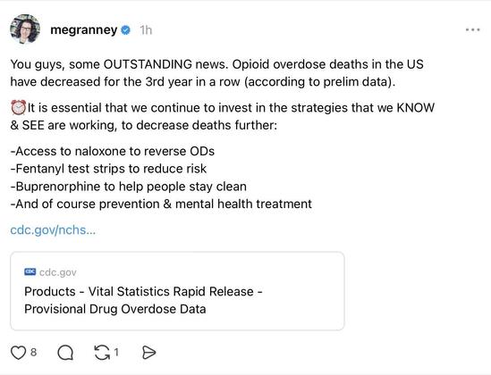 You guys, some OUTSTANDING news. Opioid overdose deaths in the US have decreased for the 3rd year in a row (according to prelim data).
Olt is essential that we continue to invest in the strategies that we KNOW & SEE are working, to decrease deaths further:
-Access to naloxone to reverse ODs
-Fentanyl test strips to reduce risk
-Buprenorphine to help people stay clean
-And of course prevention & mental health treatment