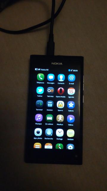 Nokia N9, app launcher