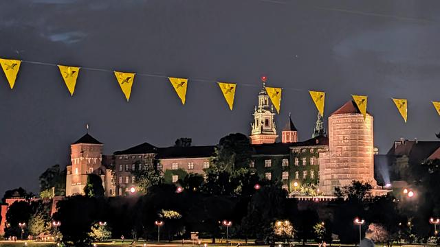 Caste in the night 